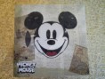 Papírové kapesníčky s veselými motivy Mickey Mouse